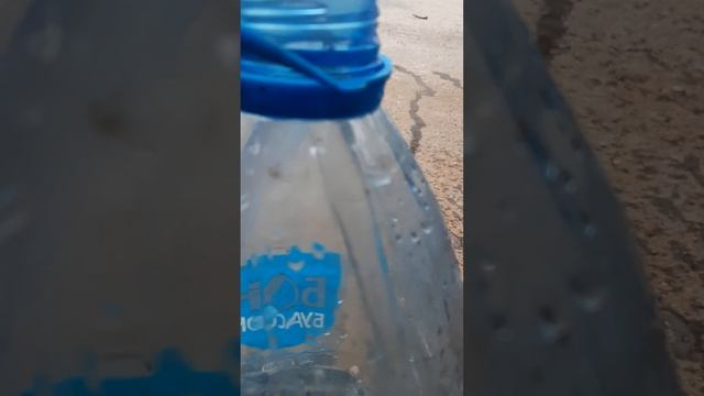 электропомпа электронасос 12 вольт 0.8 ампер потребление . Bosch. смотреть онлайн