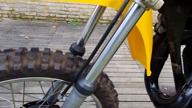 1979 Suzuki RM80 смотреть онлайн
