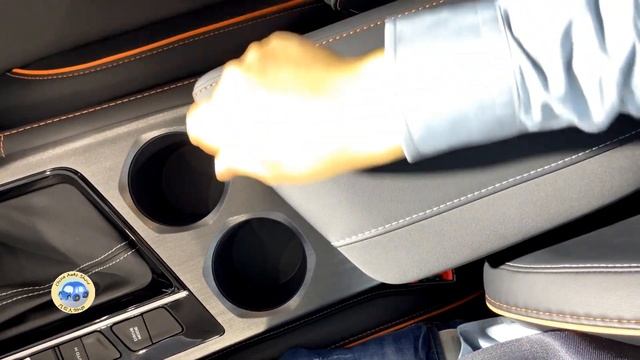 2023 Changan Oshan X7 Plus 1.5T 7DCT Walkaround—2023 Shanghai Motor Show смотреть онлайн