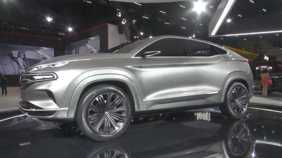 2018 FIAT FASTBACK CONCEPT & FIAT TORO - Сан-Паулу международный автосалон смотреть онлайн