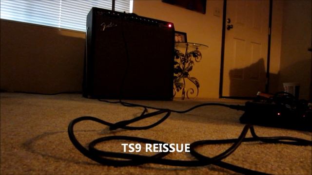 TS808 vs TS9 Ibanez Tube Screamer Comparison смотреть онлайн