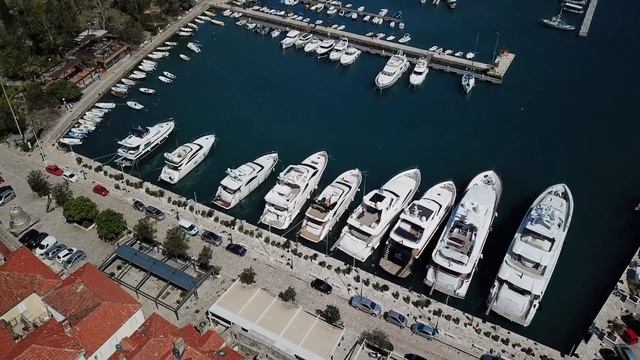 ВЛОГ Наши ПОКУПКИ во время вируса ! СТАРЫЙ ГОРОД НА КАРАНТИНЕ! смотреть онлайн