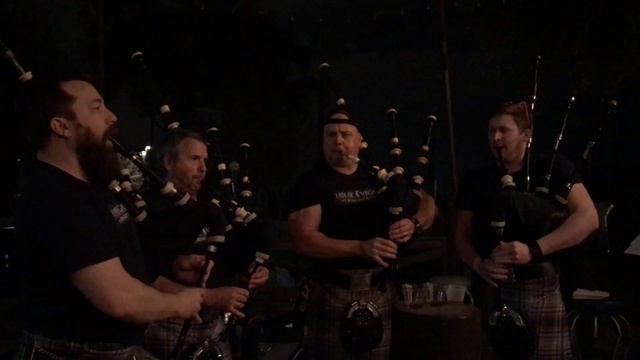 A GAME OF DRONES - Pipe Band Vlog 001 смотреть онлайн