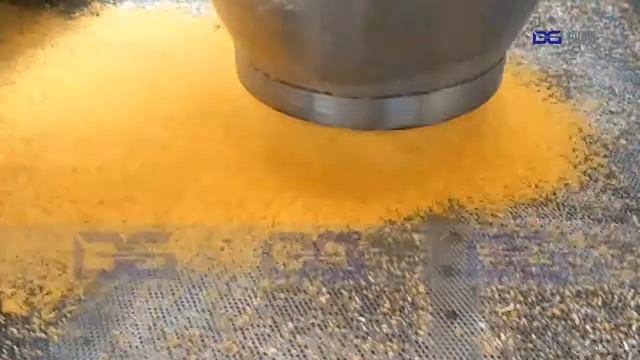 Bread crumbs production line смотреть онлайн