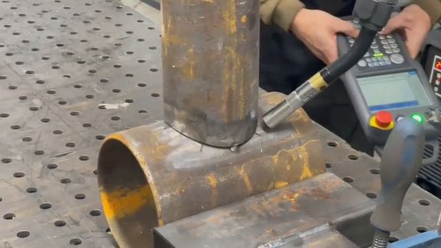 Новый роботизированный сварочный комплекс смотреть онлайн