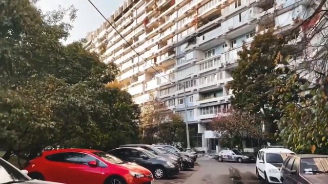 Путешествие по Чертаново: Места Съемок Фильмов 'Трудные подростки' и 'Закон каменных джунглей' смотреть онлайн