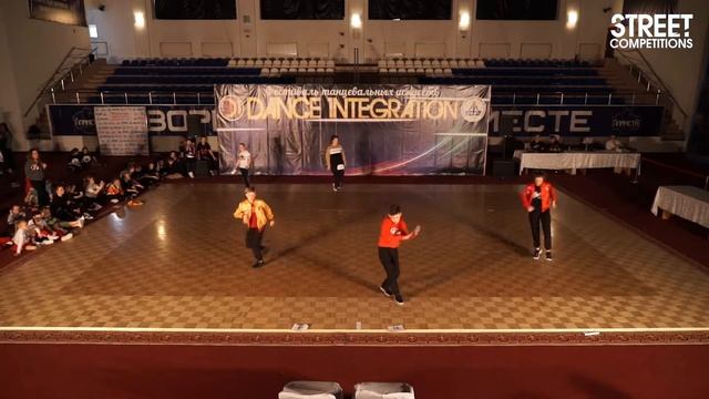 Dance Integration 2019 «Street Competitions» - 076 - Хаус соло смотреть онлайн