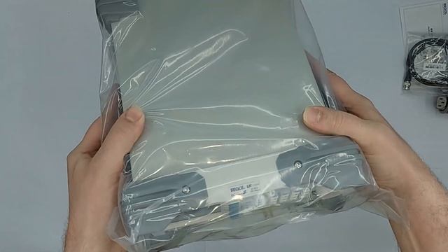 Распаковка RIGOL DG1022Z