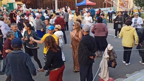 Костанай танцы парк