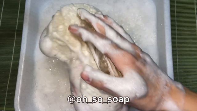 Хозяйственное мыло + дегтярное🤎😮💨 АСМР | ASMR SOAP смотреть онлайн