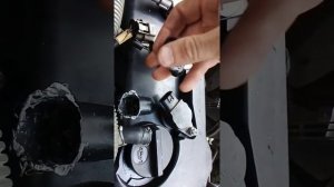 Клапан отработанных газов Ниссан.