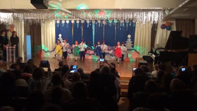 Детский танец "Балалайка" дети 6-8 лет смотреть онлайн