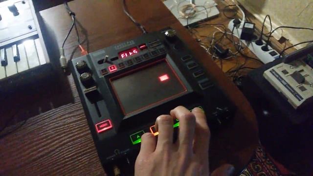 Korg Kaoss KP3 + Dendy Galaxian смотреть онлайн