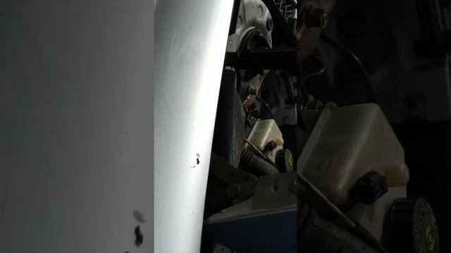 Заметили шума в воде находится масло оказалось здесь что из коробки автомат и идет масло в радиатор смотреть онлайн