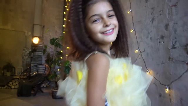 Сьёмки фотосессии модели Брианы от Kristall foto-video смотреть онлайн