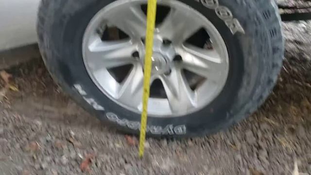 R50 Pathfinder QX4 flex tuck test with 2" wheel spacers 31.6" tires смотреть онлайн
