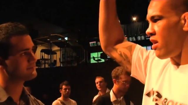 UFC 127 New Era Fighter смотреть онлайн