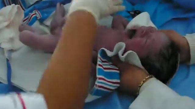 родился Маркито.MOV смотреть онлайн