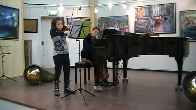Vivaldi sonatain si minore RV 36 door Tania Alhashimi november 2009 смотреть онлайн