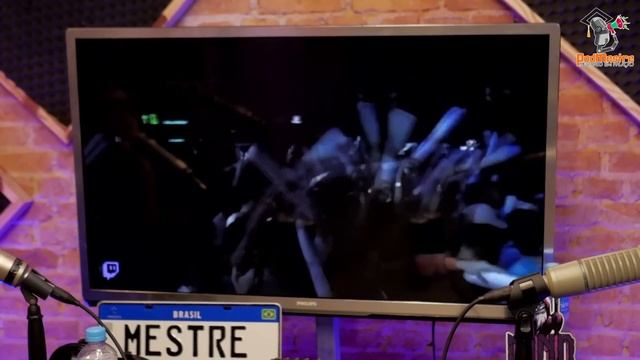 (REACT) MAGRÃO VS APOLLO NA BDA 6 ANOS смотреть онлайн