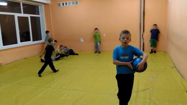 Маркин. Д.Н.Тула. Детская группа КУДО. 18 января 2017 г. Разминка - регби. смотреть онлайн