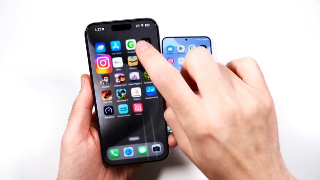 iPhone 15 Pro Max vs Galaxy S24 Plus Speed Test смотреть онлайн