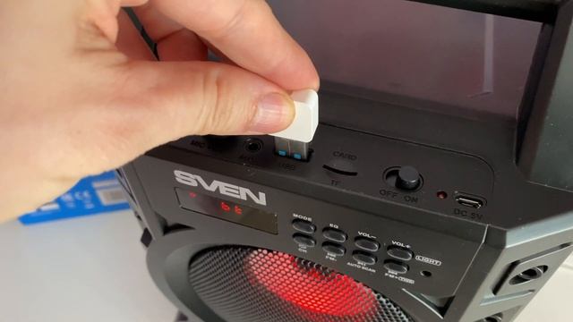 Sven PS-440. Бюджетная портативная колонка бумбокс смотреть онлайн