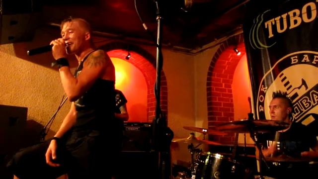 F.P.G - Ночь (Самара, Подвал 9.11.2010) смотреть онлайн