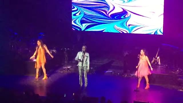 Hello It’s Me (Todd Rundgren 2017) смотреть онлайн