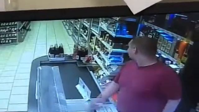 Кассир отжигает, пятерочка смотреть онлайн