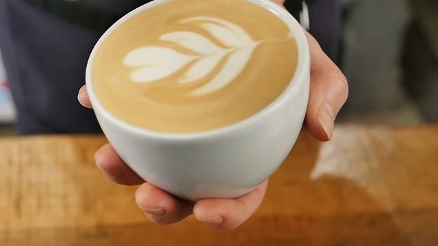 Лучшее молоко для капучино в кофемашине смотреть онлайн