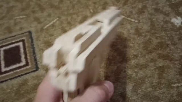 Деревянный макет пистолета Ярыгина (ГРАЧ) самый пинаемый пистолет России! смотреть онлайн