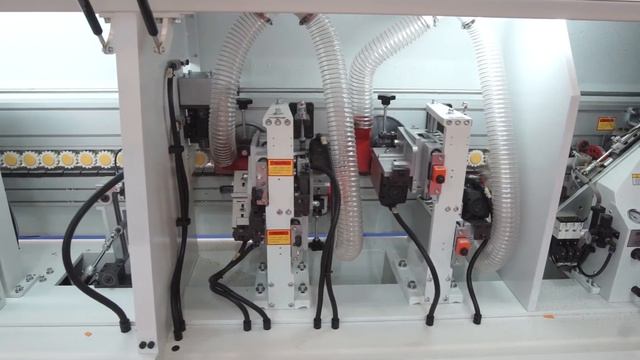 Станок для облицовывания кромок мебельных деталей FL 5001USQL-2. Видео работы станка смотреть онлайн