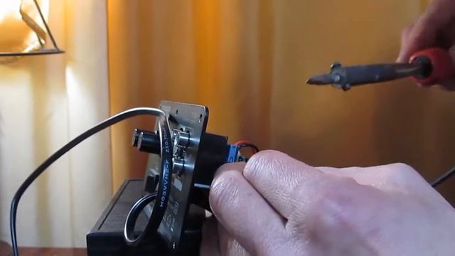 Установка БЛЮТУЗ в компьютерные колонки Эдифайр R1100 EDIFIER. Замена ВЧ динамиков в Эдифайр R1100. смотреть онлайн