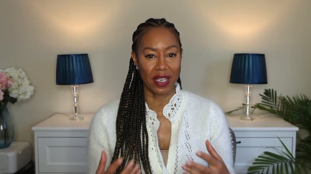 Bad Money Habits And How To Break Them | Time With Natalie смотреть онлайн