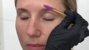 Долговременная укладка бровей