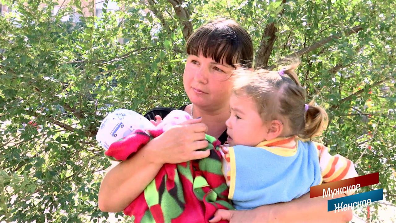 Отец под вопросом. Мужское / Женское. Выпуск от 08.10.2019 смотреть онлайн