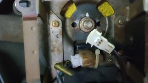 как снять руль с Митсубиси поджеро