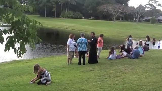 Egg Hunt & Butterfly Release смотреть онлайн