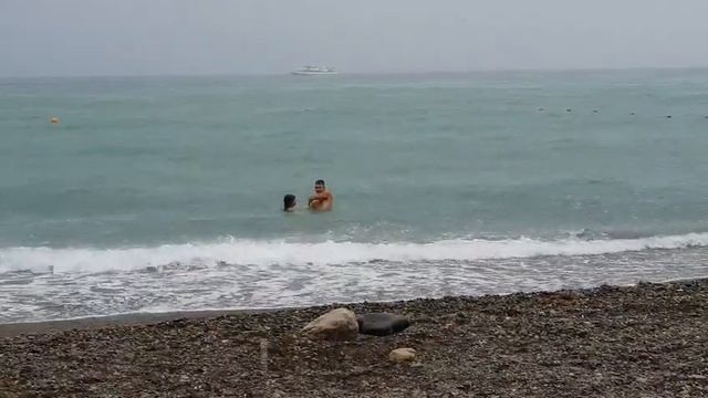 Ялта цены, красивые места, приморский пляж, новая набережная. смотреть онлайн