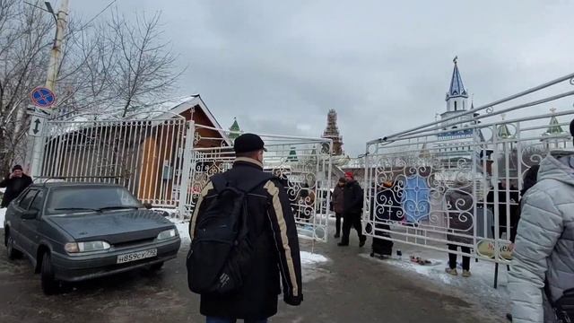 Прогулки по Москве. Иду в Измайловский Кремль через Вернисаж. Часть 1 смотреть онлайн