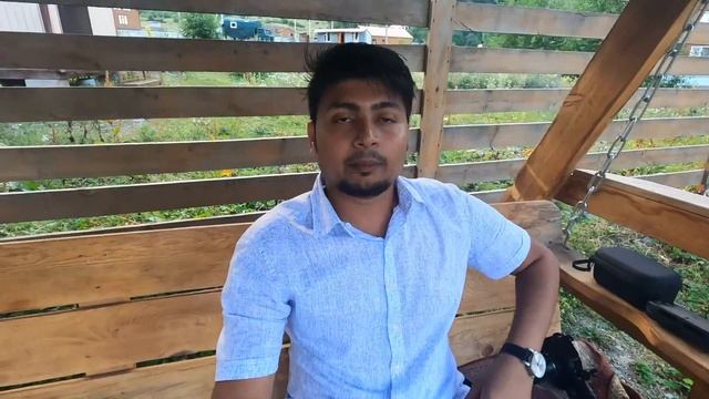 Going to a valley with some beautiful ladies... смотреть онлайн