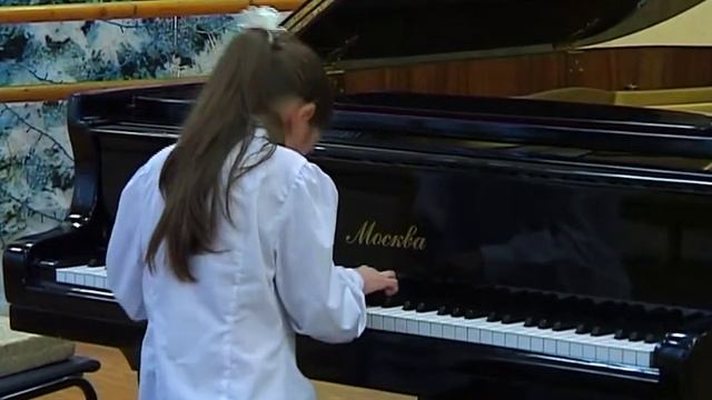 «Мои первые шаги в музыке» http://www.festival.strogin.ru/ фестиваль «Первые шаги к успеху» смотреть онлайн
