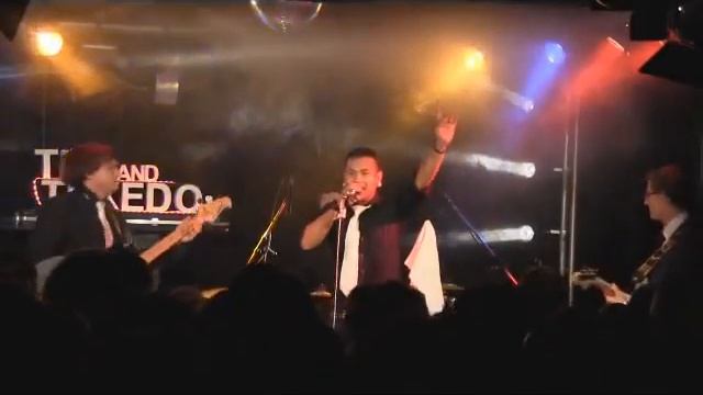 Tie And Tuxedo - Medley смотреть онлайн