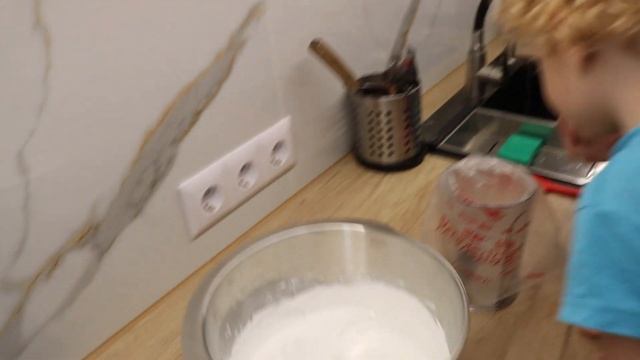 Безе / Швейцарская меренга / Meringue / Swiss Meringue