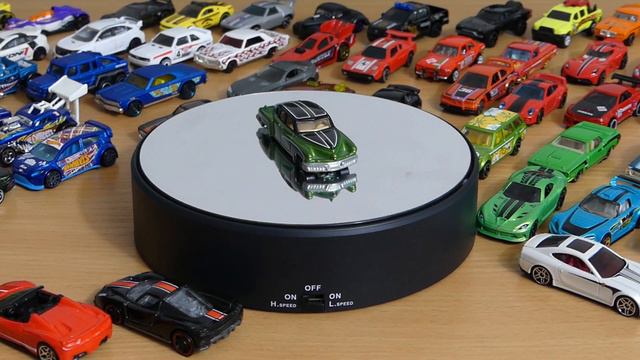 Ukazka mojich vybalenych auticok HW a MBX смотреть онлайн