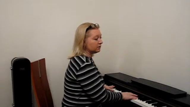 Уроки эстрадно-джазового вокала. Урок 06. Грудной #резонатор. Упражнение для грудного резонатора. смотреть онлайн