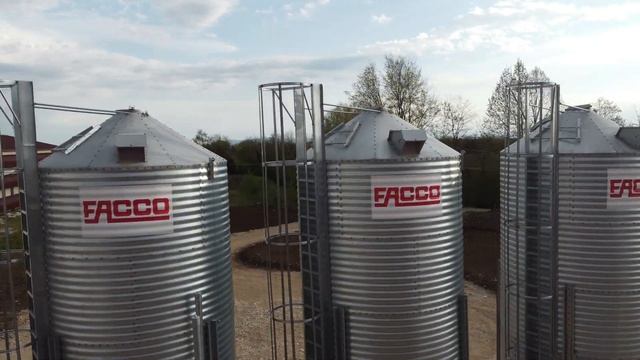 |This is Q-Farm| Allevamento Avicolo?| смотреть онлайн