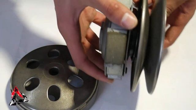 Центробежное сцепление 157QMJ смотреть онлайн