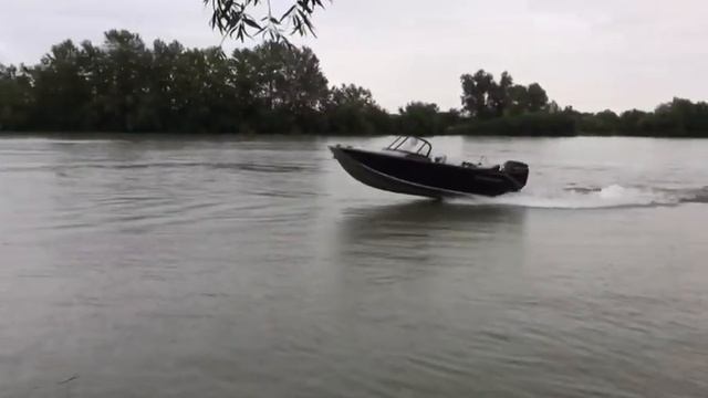 Волжанка 460 фишт под мотором 90 АТL. Тест драйв смотреть онлайн